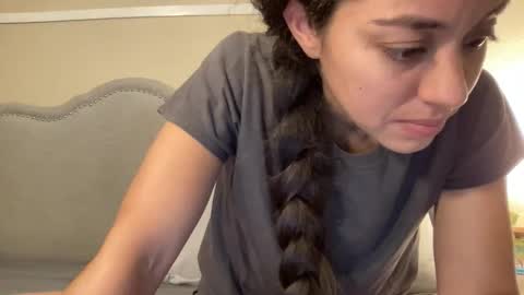 Olivia online show from November 17, 12:05 am