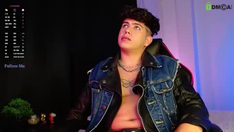 Snapshot of lylebennett_ chatting on October 14, 2:07 pm Lyle Bennett Freelance Model online show from October 14, 2:07 pm