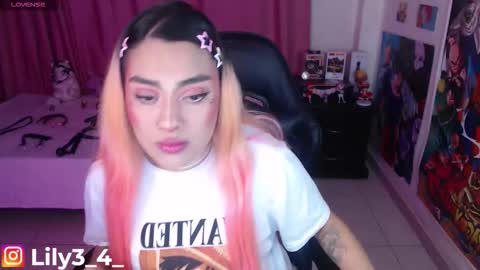 Snapshot of lyli3_4 chatting on October 21, 6:58 am lyli3_4 online show from October 21, 6:58 am