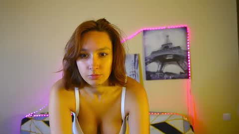 Lylian online show from September 21, 6:59 am