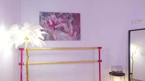 Lyly   online show from January 27, 5:36 am