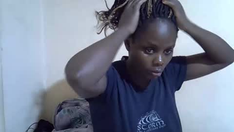 Snapshot of lyn_anna chatting on November 9, 7:50 am lyn_anna online show from November 9, 7:50 am