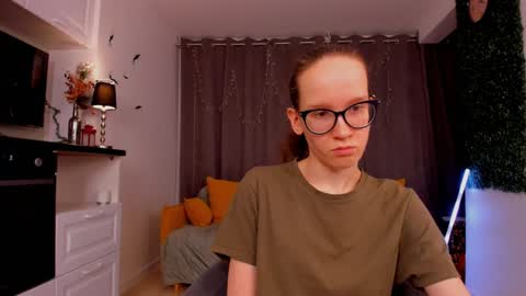 Sara online show from January 31, 10:21 pm