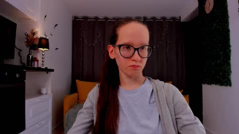 Sara online show from February 13, 10:22 pm