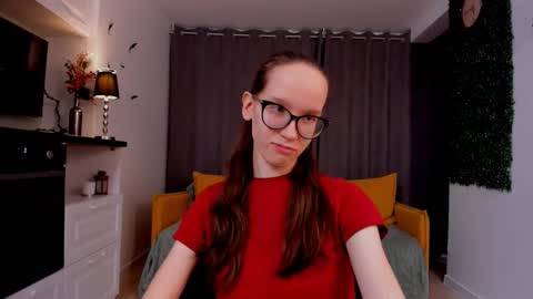 Sara online show from February 26, 4:14 pm