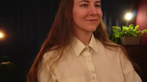 Snapshot of lynn_feline chatting on November 29, 1:14 pm Lynn online show from November 29, 1:14 pm