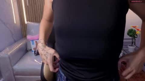 lynn_turner_ online show from February 13, 1:07 pm