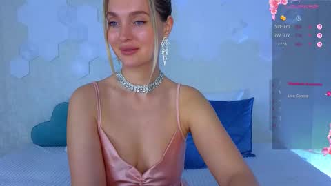 Lana online show from December 5, 4:21 am