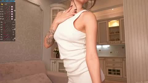 Natasha online show from February 14, 1:51 pm