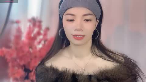 Snapshot of lynnalltop_165_keke chatting on November 14, 3:27 am lynnalltop_165_keke online show from November 14, 3:27 am