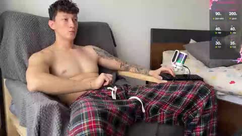 Snapshot of lyon_power_ chatting on October 11, 8:35 am Dani online show from October 11, 8:35 am