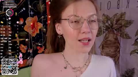 Lyra online show from November 28, 12:24 am