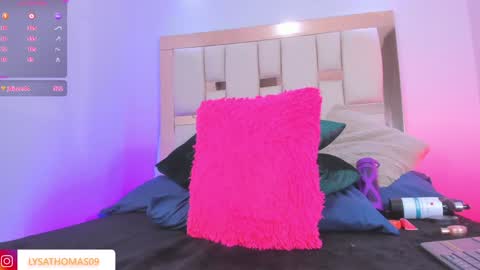 Snapshot of lysa_thomas9 chatting on January 24, 5:53 am lysa_thomas9 online show from January 24, 5:53 am