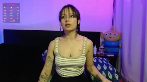 Snapshot of lyshana chatting on November 12, 10:04 am lyshana online show from November 12, 10:04 am