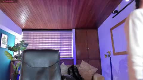 Lyssa  Everyday From 0700 to 1630 Col Time online show from October 21, 2:29 pm