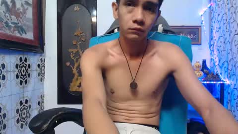 Snapshot of lyubovmoya3 chatting on December 30, 6:49 pm SWEETPINOY online show from December 30, 6:49 pm