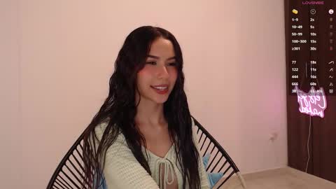 Snapshot of lzzyink chatting on October 9, 4:10 am lzzyink online show from October 9, 4:10 am