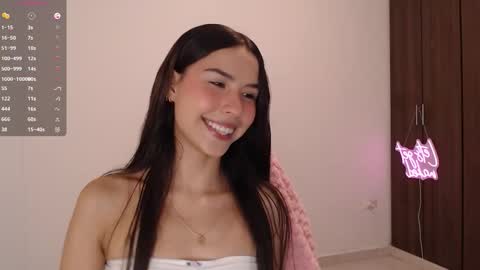 Snapshot of lzzyink chatting on October 15, 9:26 pm lzzyink online show from October 15, 9:26 pm