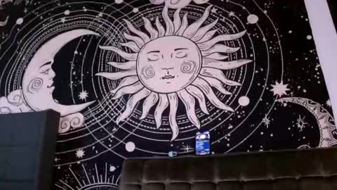 M0lly online show from January 7, 5:15 pm