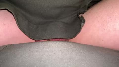 Snapshot of m0ntanaroja chatting on October 11, 10:36 am m0ntanaroja online show from October 11, 10:36 am