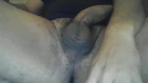 Snapshot of m759278 chatting on December 4, 8:23 am m759278 online show from December 4, 8:23 am