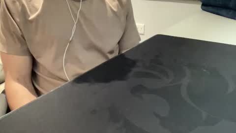 m_pete online show from October 13, 5:46 pm