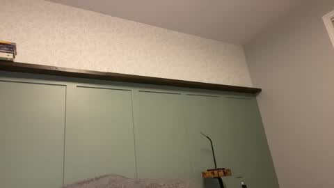 Snapshot of m_stephen chatting on February 5, 4:06 am m_stephen online show from February 5, 4:06 am