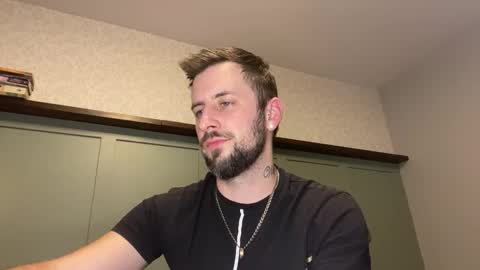 Snapshot of m_stephen chatting on February 18, 4:41 am m_stephen online show from February 18, 4:41 am