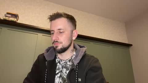 Snapshot of m_stephen chatting on February 21, 5:08 am m_stephen online show from February 21, 5:08 am