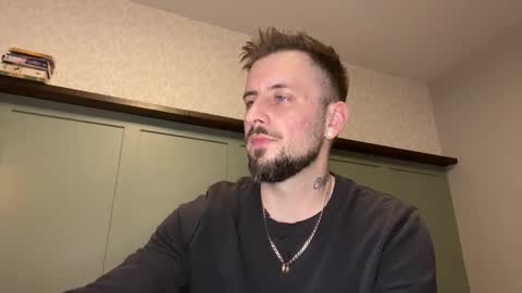 Snapshot of m_stephen chatting on February 27, 3:17 am m_stephen online show from February 27, 3:17 am