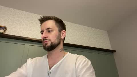 m_stephen online show from March 19, 3:10 am