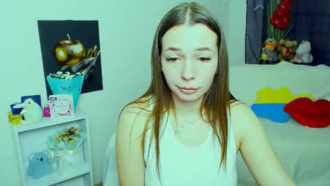 Vikki online show from March 14, 1:27 pm