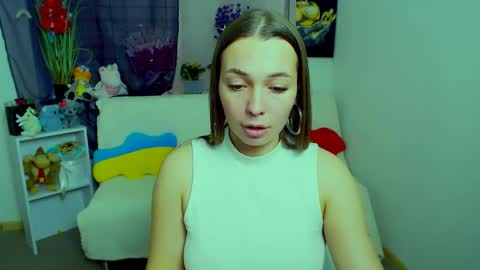 Vikki online show from April 19, 10:03 am