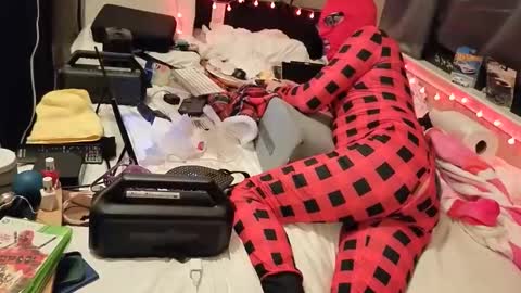 mac1119 online show from February 7, 5:33 am