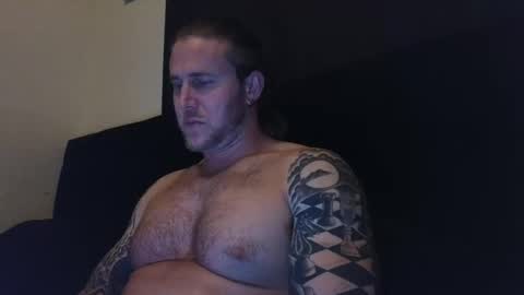 Snapshot of mac_drew chatting on January 18, 6:24 am mac_drew online show from January 18, 6:24 am