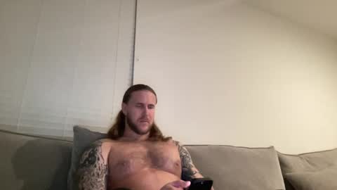 Snapshot of mac_drew chatting on February 22, 4:51 am mac_drew online show from February 22, 4:51 am