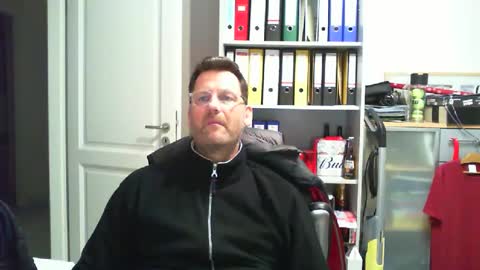 Snapshot of macfly67 chatting on January 22, 6:20 pm macfly67 online show from January 22, 6:20 pm