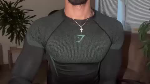 machine_15_ online show from April 11, 6:23 pm