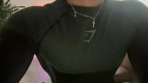 machine_15_ online show from April 20, 3:04 pm