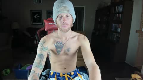 machinecumkelly69 online show from January 14, 2:29 am