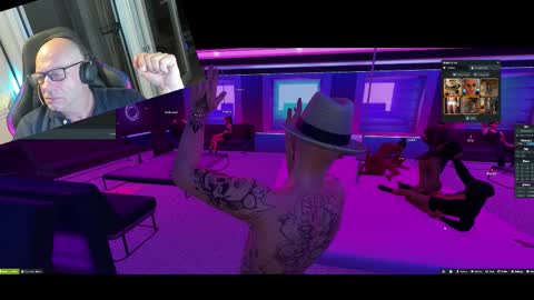 Snapshot of machinegun3dx chatting on September 20, 10:44 pm Andy online show from September 20, 10:44 pm