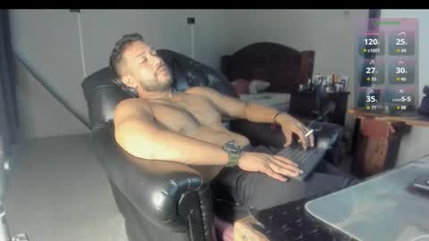 Snapshot of machohandsome chatting on September 26, 7:56 am Javier papichulo master how do you want online show from September 26, 7:56 am