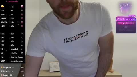 Snapshot of machohiberiko chatting on December 10, 7:54 pm Jota online show from December 10, 7:54 pm