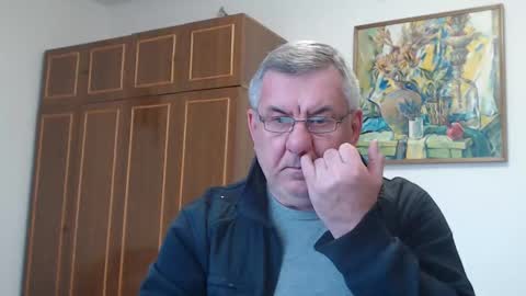 Macho online show from February 14, 1:29 pm