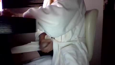 Snapshot of mack1960959307 chatting on November 17, 9:37 am Big mack 1 online show from November 17, 9:37 am