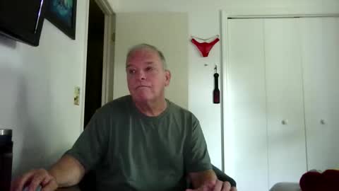 mackdocc001 online show from March 31, 2:28 pm