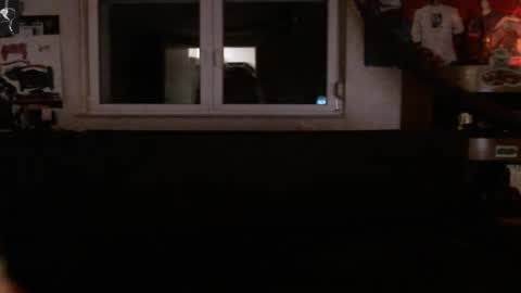 Snapshot of mad_dem0n chatting on December 3, 1:57 am Manuel online show from December 3, 1:57 am