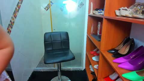 Madame Carla  online show from March 4, 11:40 am