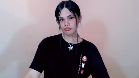 Snapshot of maddiejackson chatting on January 19, 6:10 pm Im ZY DONT FORGET TO FOLLOW ME - online show from January 19, 6:10 pm