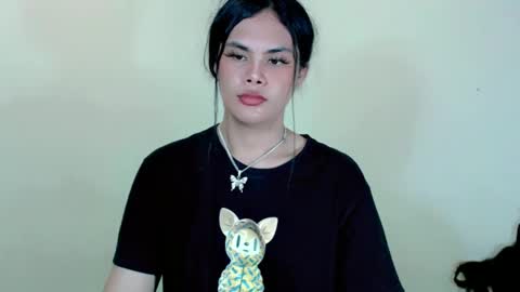 Snapshot of maddiejackson chatting on January 22, 9:21 pm Im ZY DONT FORGET TO FOLLOW ME - online show from January 22, 9:21 pm